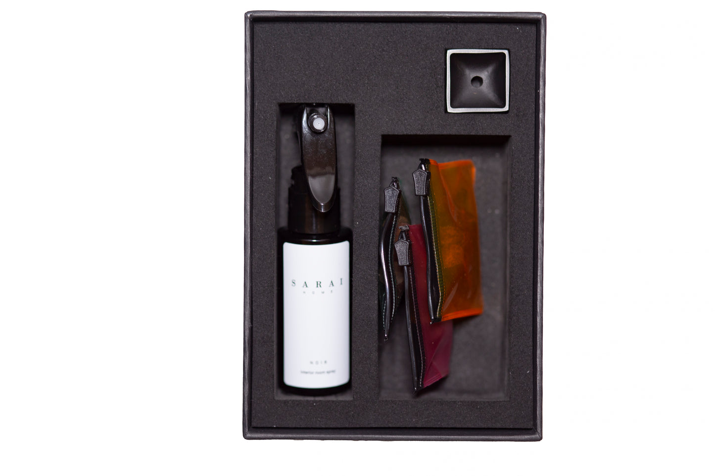 Set showing inside gift box